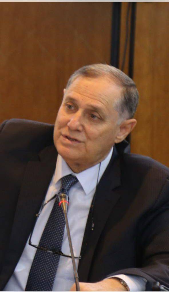 الاستثمار في الذكاء الاصطناعي: بين الحلم والتحذير من فخ المبالغة