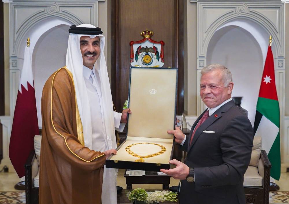 الميثاق الوطني: زيارة أمير قطر تكريس لعلاقات تاريخية تقودها قيادة البلدين الشقيقين
