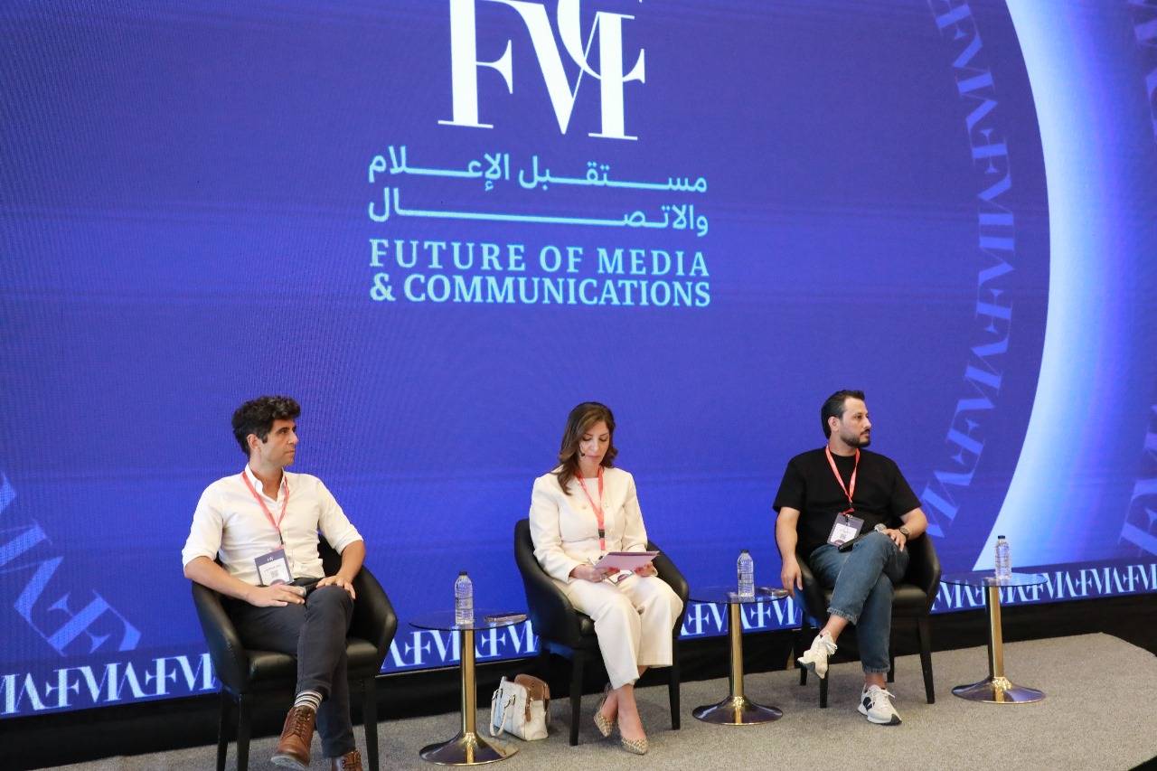 الجلسات الموازية الرابعة.. عن الإعلام السوري والمؤسسات الوطنية لحقوق الإنسان وصناعة المحتوى في عصر الذكاء الاصطناعي