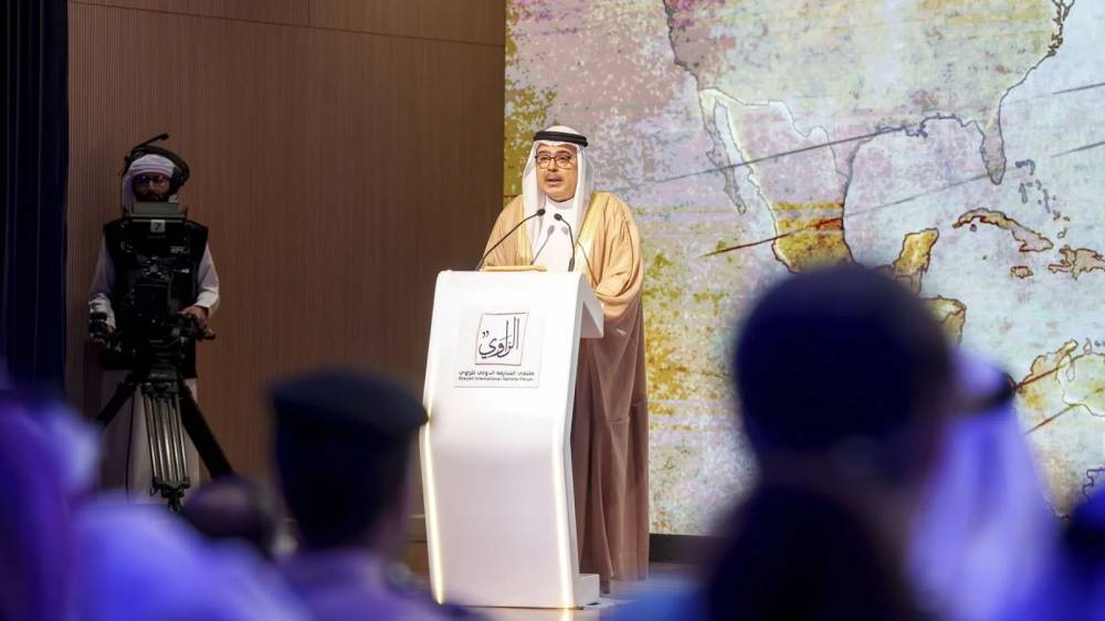 حاكم الشارقة يفتتح الدورة الـ25 من ملتقى الراوي احتفاءً باليوبيل الفضي تحت شعار “حكايات الرحّالة”