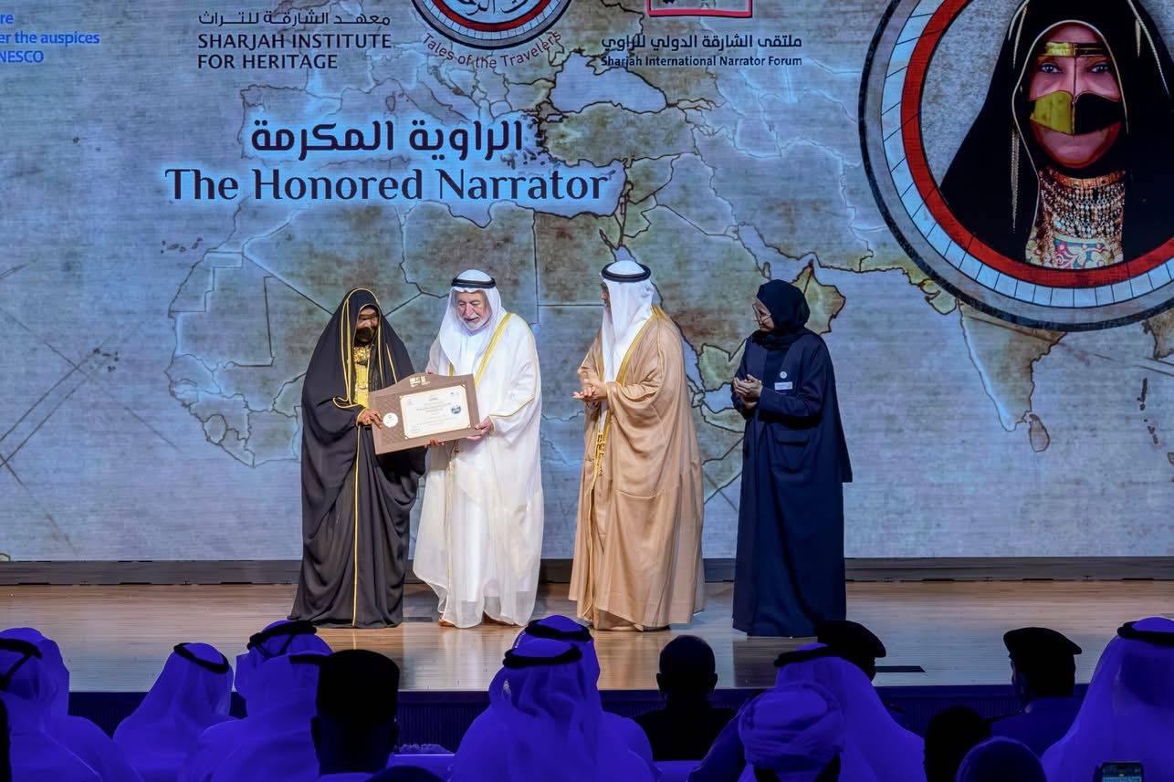 حاكم الشارقة يفتتح الدورة الـ25 من ملتقى الراوي احتفاءً باليوبيل الفضي تحت شعار “حكايات الرحّالة”
