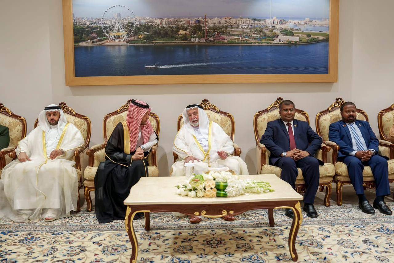 حاكم الشارقة يفتتح الدورة الـ25 من ملتقى الراوي احتفاءً باليوبيل الفضي تحت شعار “حكايات الرحّالة”