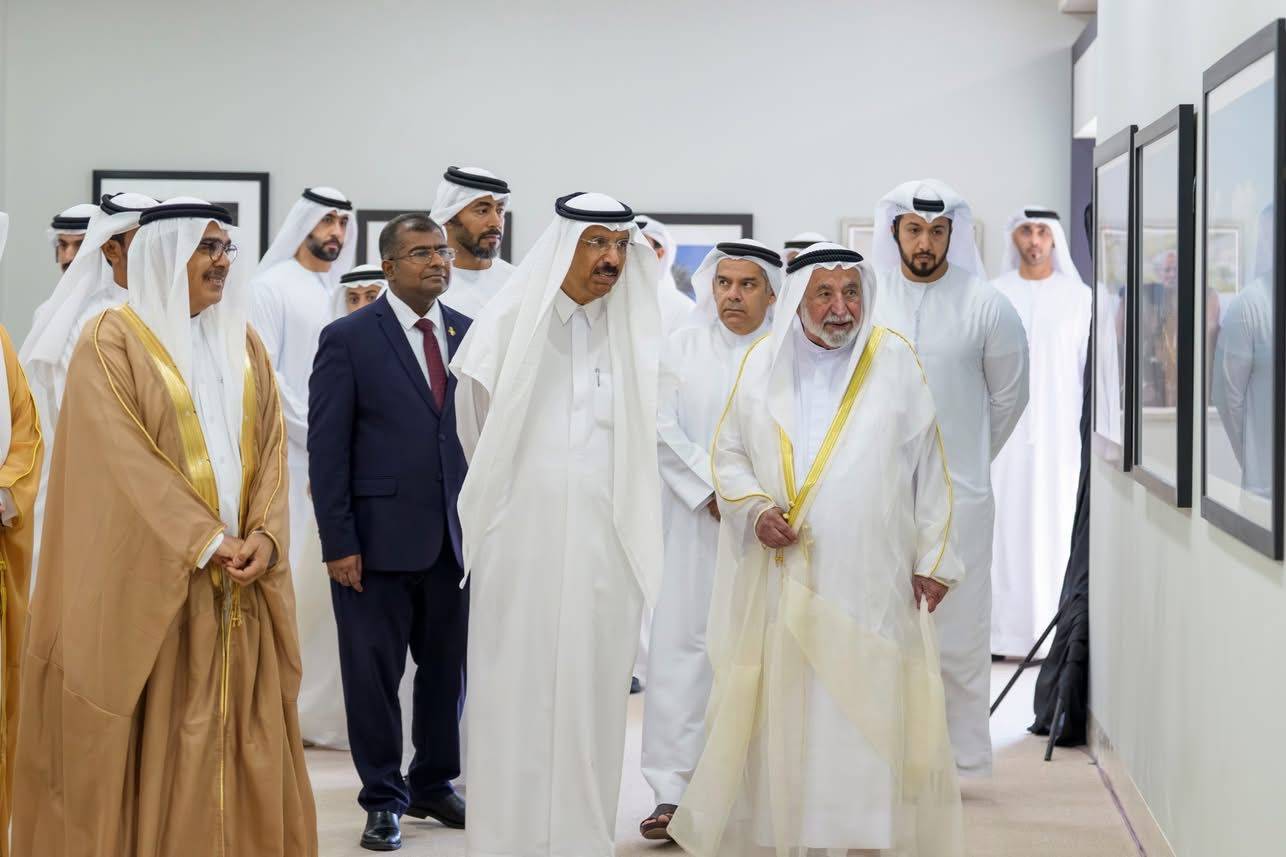 حاكم الشارقة يفتتح الدورة الـ25 من ملتقى الراوي احتفاءً باليوبيل الفضي تحت شعار “حكايات الرحّالة”