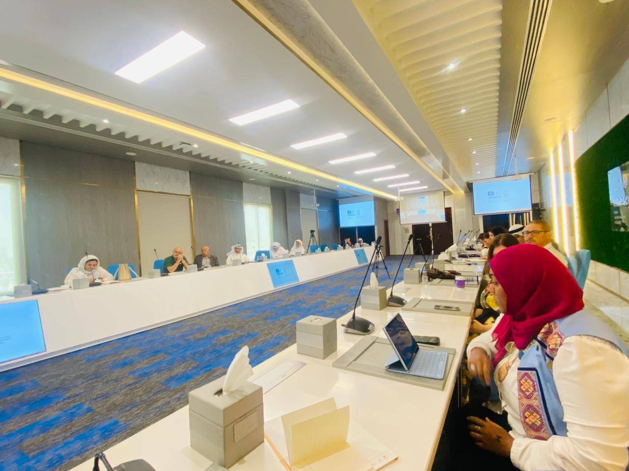 العجائبي والغرائبي في مدونة الرحلات العربية: رؤية علمية في ملتقى الشارقة الدولي للراوي