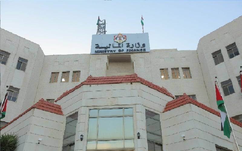 الادارية العليا تلغي قرارا لوزير المالية باقالة موظف جمارك مشكوك بسكنه بمحافظة معان