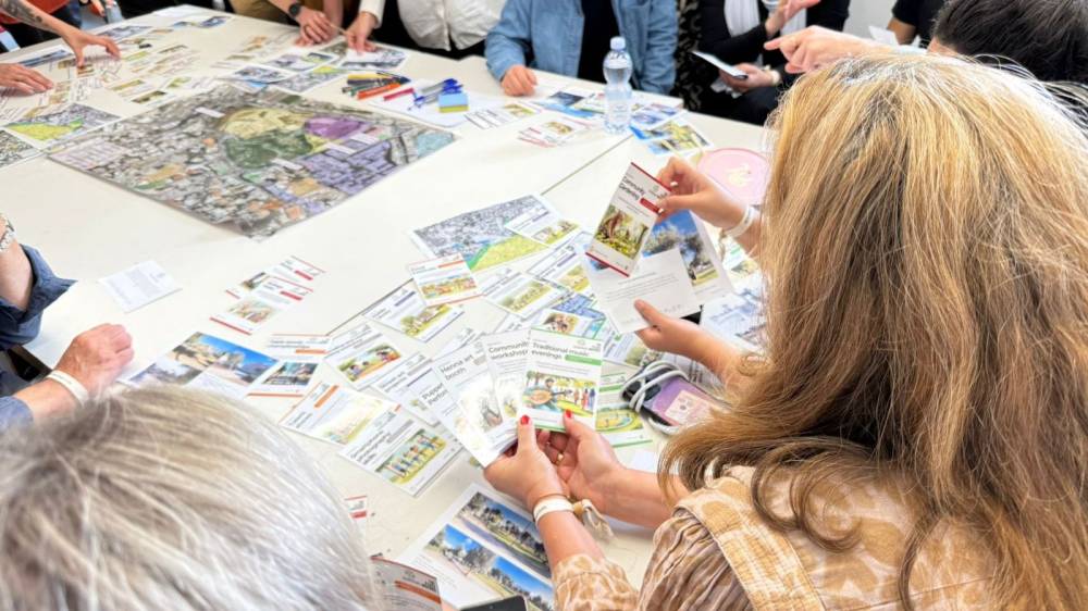 شبكة صُنّاع المكان الفلسطينية تشارك في أسبوع صناعة المكان الدولي في إيطاليا