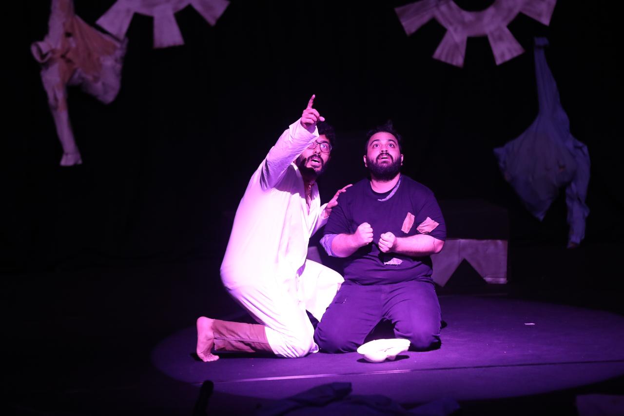 تواصل فعاليات مهرجان كلباء للمسرحيات القصيرة