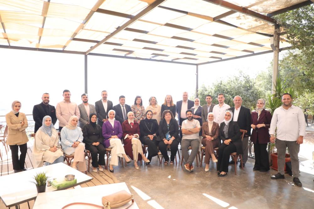 العين النجار تشارك في حوار حول سياسات العمل والتعليم الوطنية والأولويات المحلية في المجتمعات الريفية بعجلون