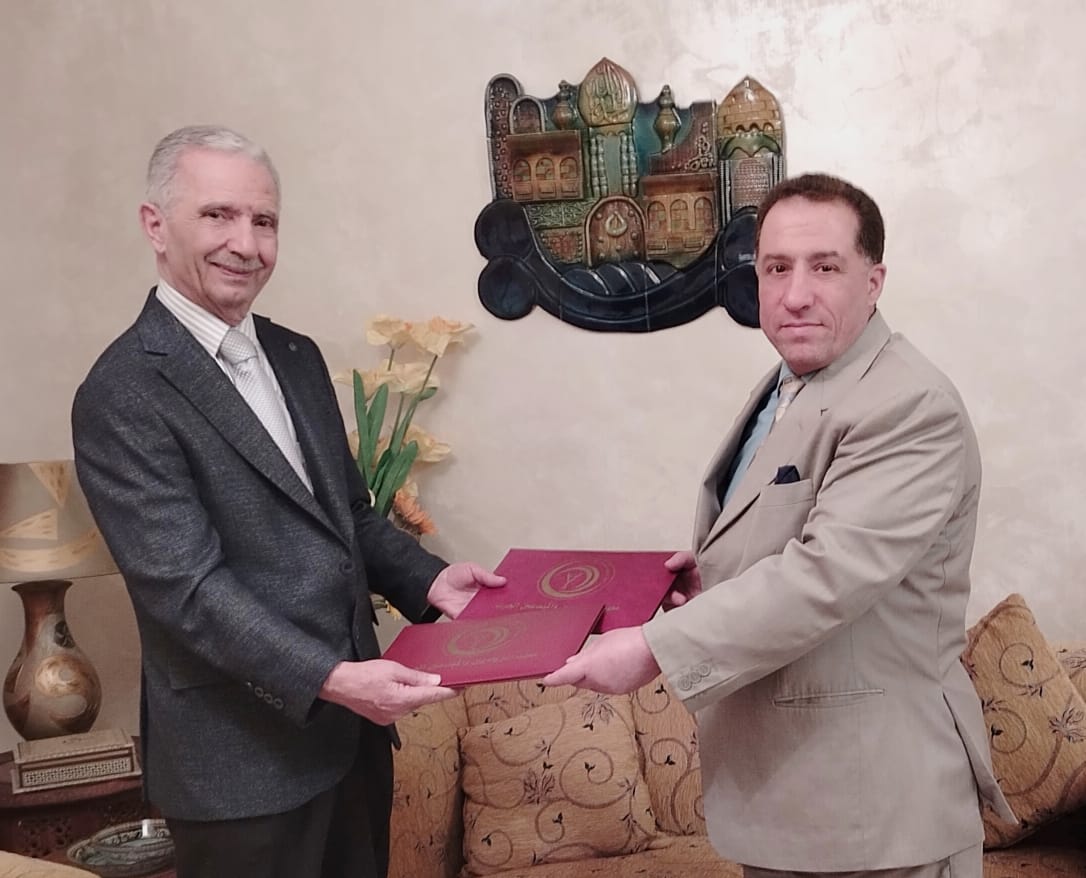 قرّر مجلس أمناء جائزة الإدارة الحصيفة وملتقى قادة الريادة والإبداع والتطوير والعطاء اختيار اللواء مروان العمد عضواً في مجلس أمناء الجائزة