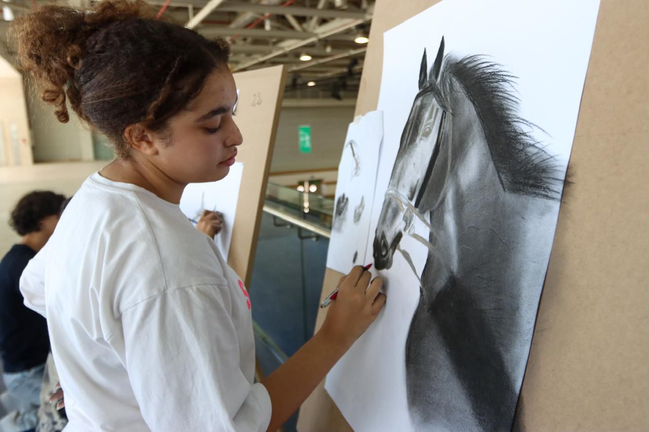 بالشراكة مع جناح الإمارات .. معرض الفرس للجديدة بالمغرب يكريم الفائزين في مسابقة الرسم