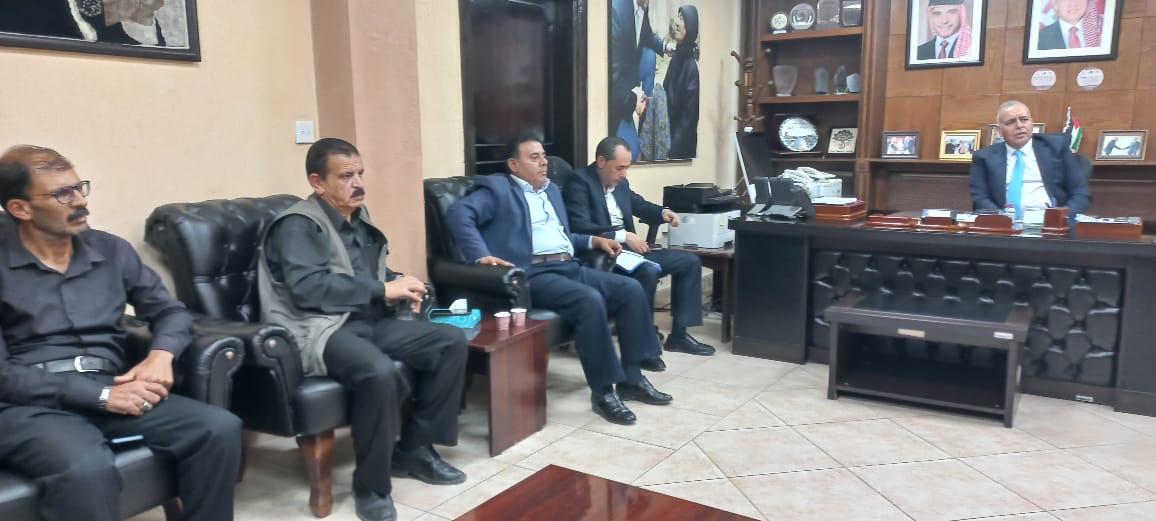 مُحافظ مادبا يلتقي صحفييّ وإعلامييّ مادبا لشرح وتفعيل مُبادرة تنظيم الظواهر الإجتماعية التي دعت إليها وزارة الداخلية..