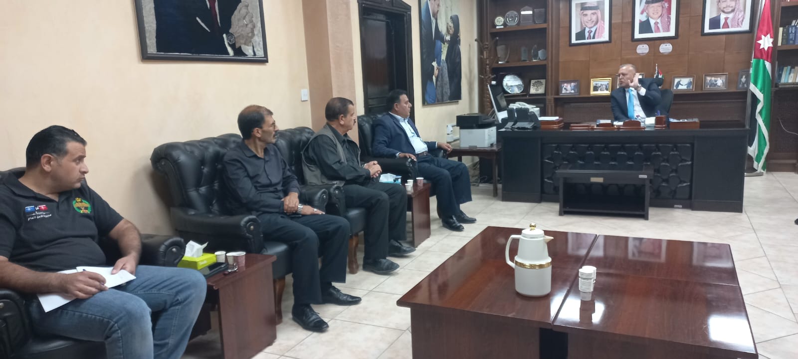 مُحافظ مادبا يلتقي صحفييّ وإعلامييّ مادبا لشرح وتفعيل مُبادرة تنظيم الظواهر الإجتماعية التي دعت إليها وزارة الداخلية..