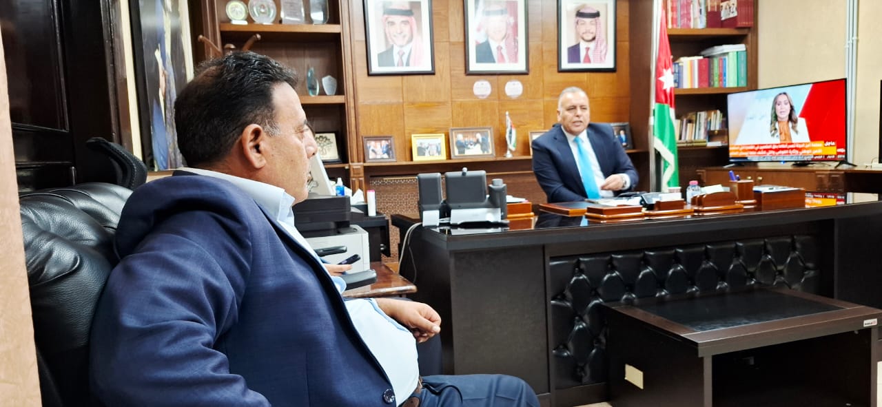 مُحافظ مادبا يلتقي صحفييّ وإعلامييّ مادبا لشرح وتفعيل مُبادرة تنظيم الظواهر الإجتماعية التي دعت إليها وزارة الداخلية..