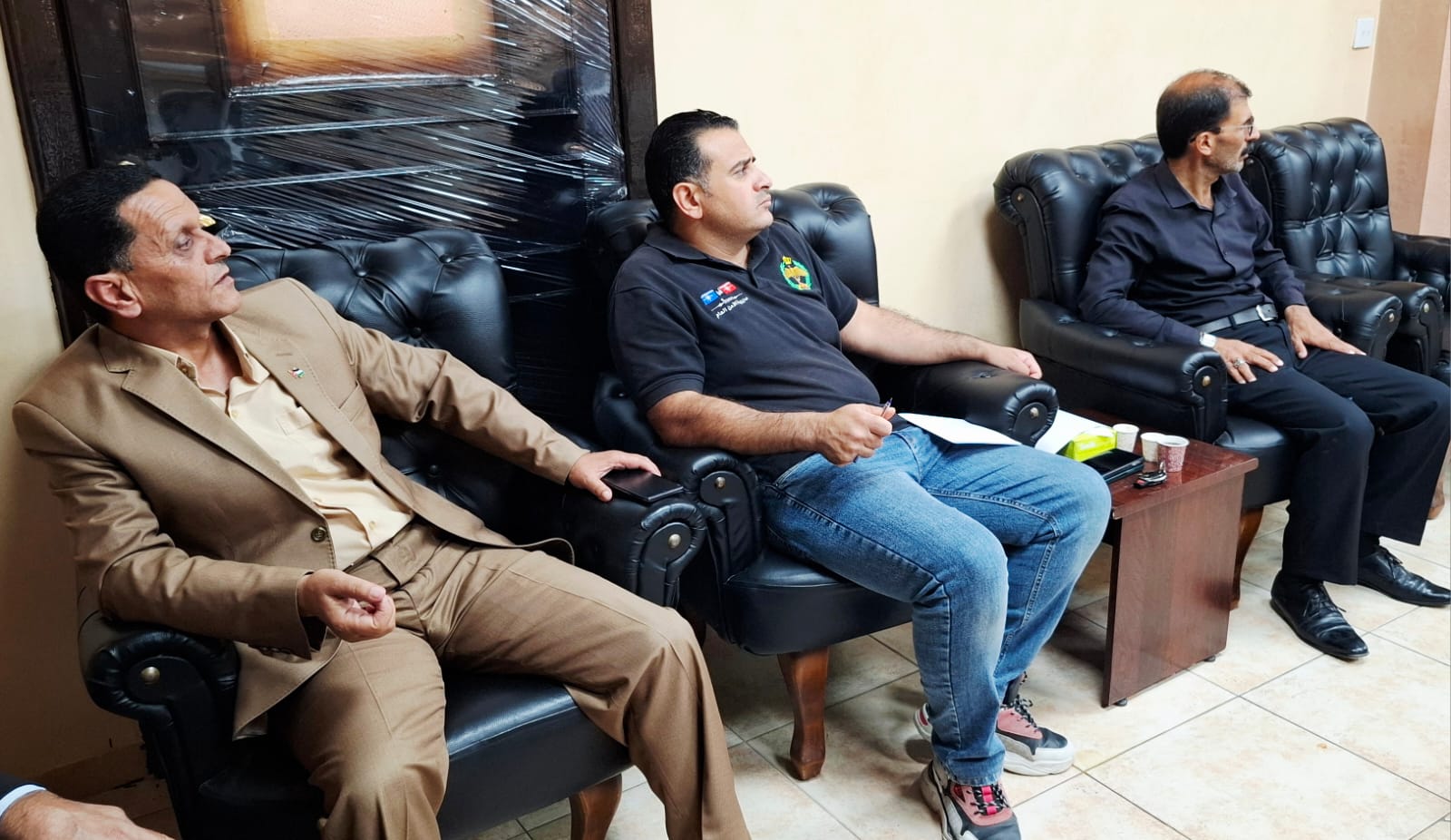 مُحافظ مادبا يلتقي صحفييّ وإعلامييّ مادبا لشرح وتفعيل مُبادرة تنظيم الظواهر الإجتماعية التي دعت إليها وزارة الداخلية..