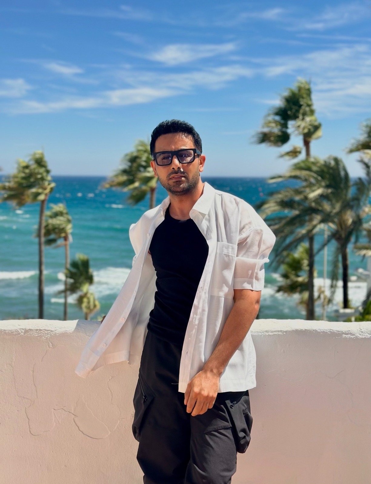 فؤاد عبد الواحد بين كلمات ضيّ وألحان سهم في عمله الجديد وينك