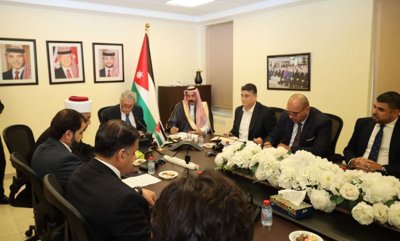 “الخدمات العامة والنقل” تطالب الحكومة بحل مشكلة نقل الحجاج الأردنيين قبل موسم حج 2026