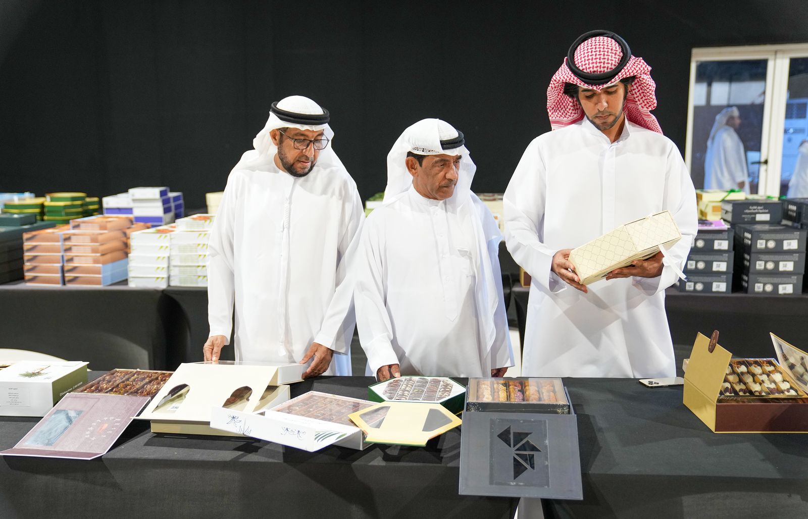برعاية حمدان بن زايد.. انطلاق مهرجان ومزاد الظفرة للتمور