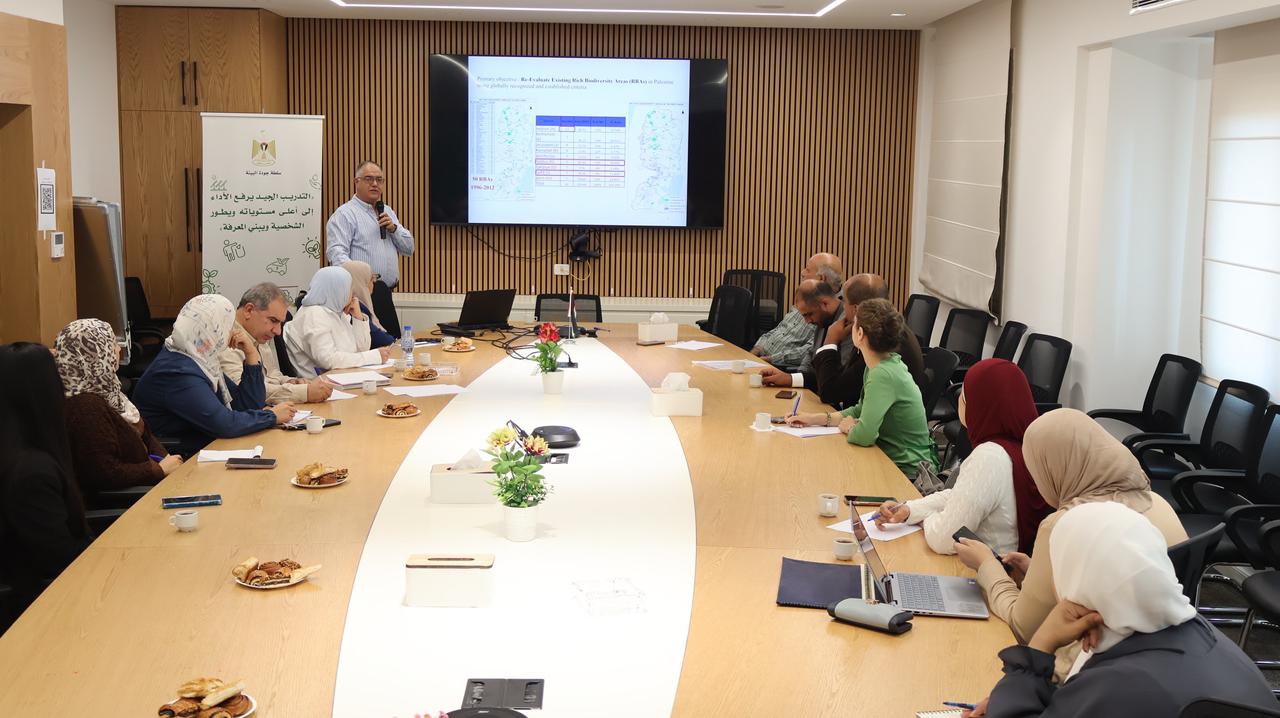 سلطة جودة البيئة تعقد ورشة عمل خاصة بإعادة تقييم المناطق الغنية بالتنوع الحيوي