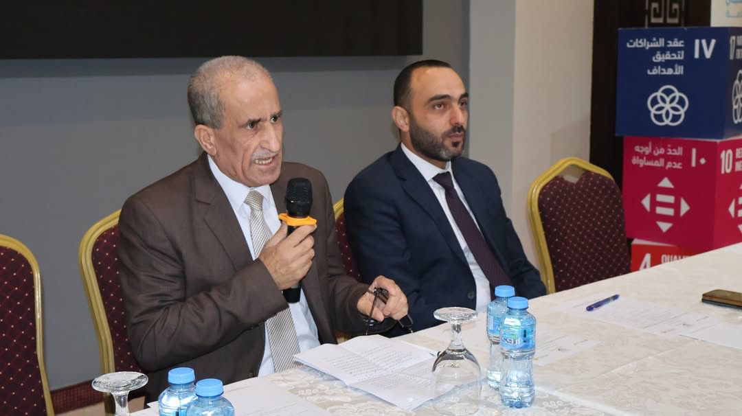 سلطة جودة البيئة والاتحاد الفلسطيني للهيئات المحلية ينظمان ورشة عمل حول إدارة النفايات الصلبة