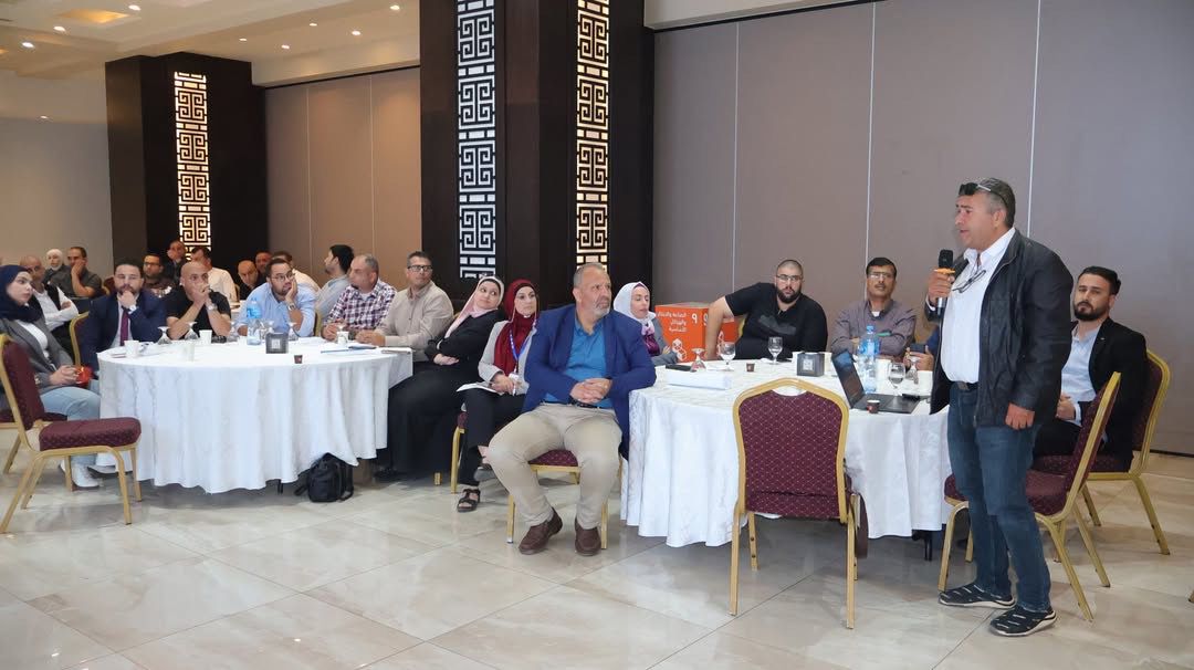 سلطة جودة البيئة والاتحاد الفلسطيني للهيئات المحلية ينظمان ورشة عمل حول إدارة النفايات الصلبة