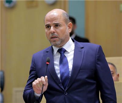 الدكتور محمد علي العكور يكتب : هل تسمعنا دولة الرئيس…نساؤنا والتوقيت الشتوي