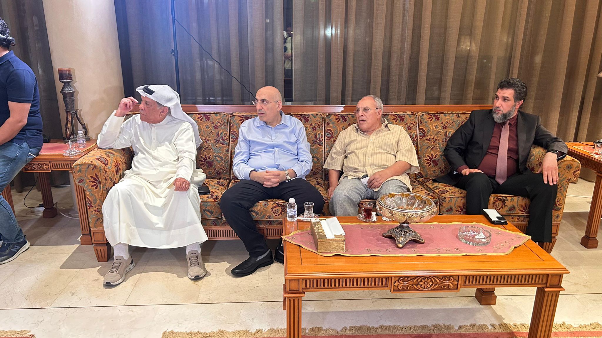 سعود البابطين: نفتح نوافذ النقد والحوار لتبقى القصيدة حيّة في وجدان الأمة