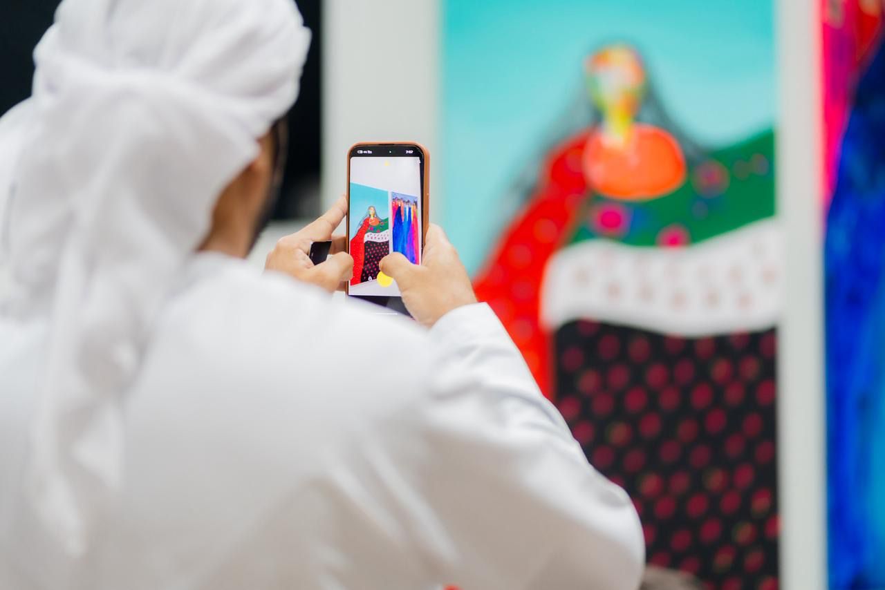 الأصالة والجمال يلتقيان في معرض الرسم والتصوير بمهرجان الظفرة للتمور