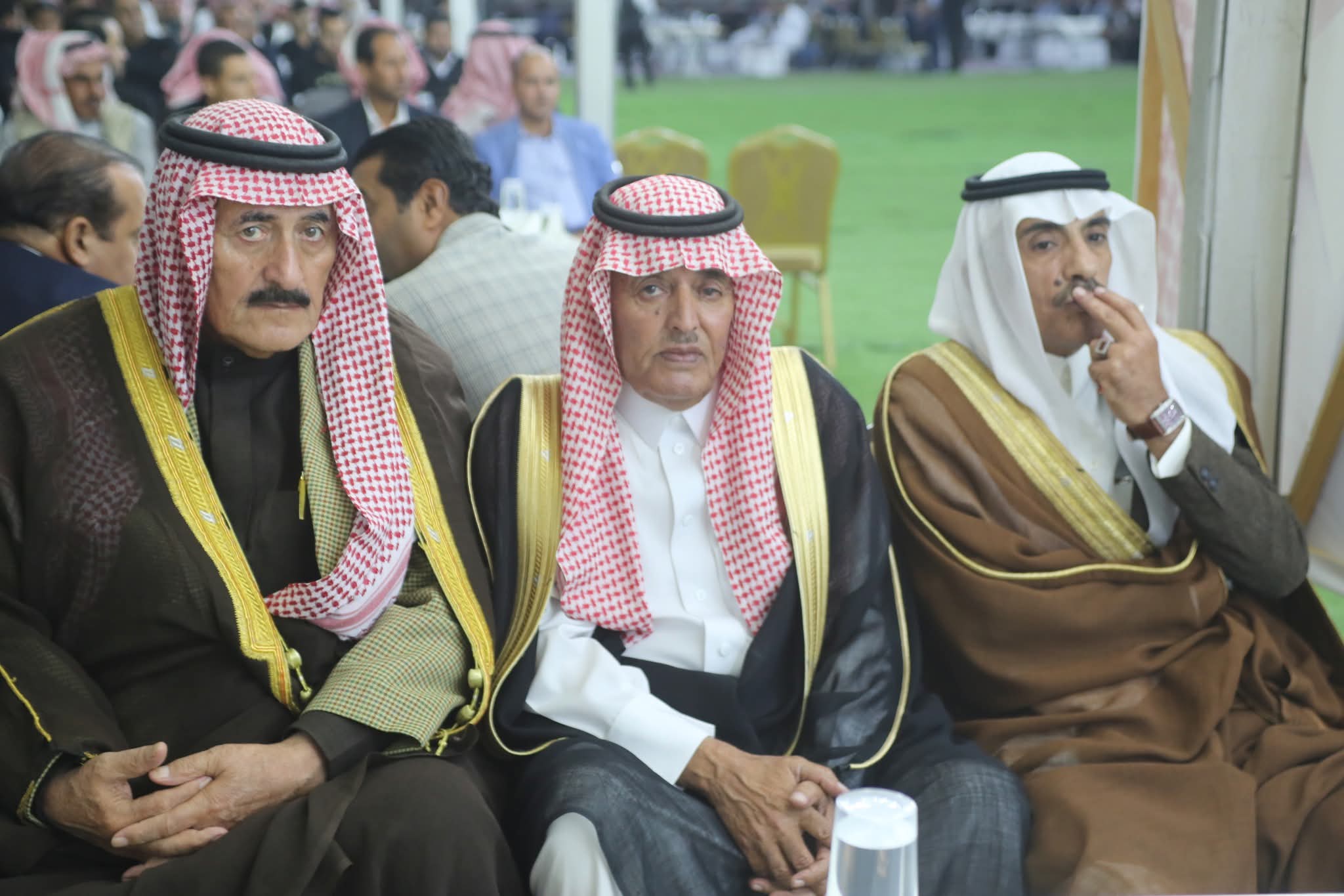 العقيد صخر صالح منصور الزبن يقيم مأدبة عشاء بمناسبة زفاف شقيقه المهندس زبن