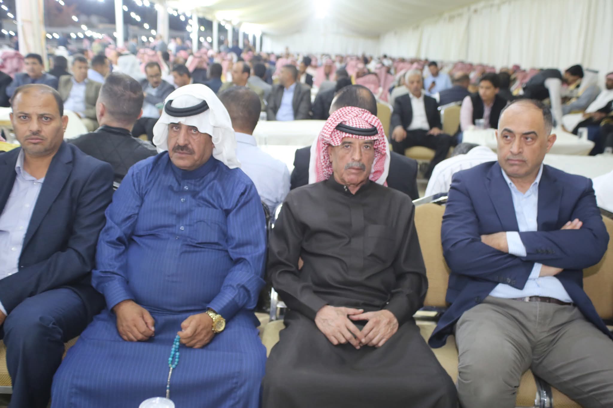 العقيد صخر صالح منصور الزبن يقيم مأدبة عشاء بمناسبة زفاف شقيقه المهندس زبن