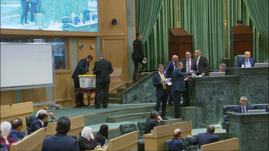 خميس عطية يفوز بمنصب النائب الأول لرئيس مجلس النواب