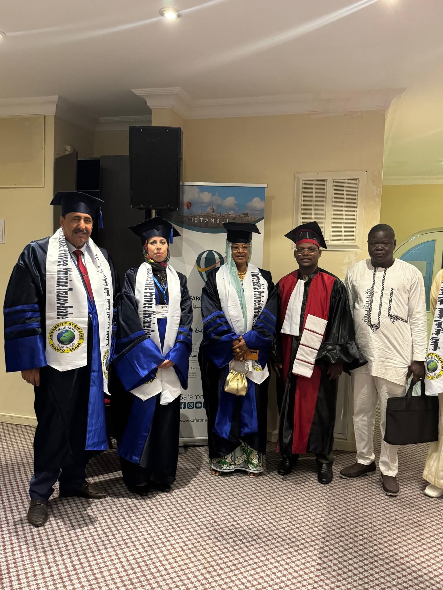 الدكتور شكري المراشدة يُمنح شهادة الدكتوراه الفخرية خلال المؤتمر الدولي بإسطنبول 