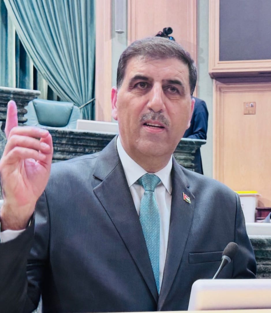 القبلان يخاطب موظفي مجلس النواب:  أنتم جزء أصيل من صناعة صورة المجلس وهيبته