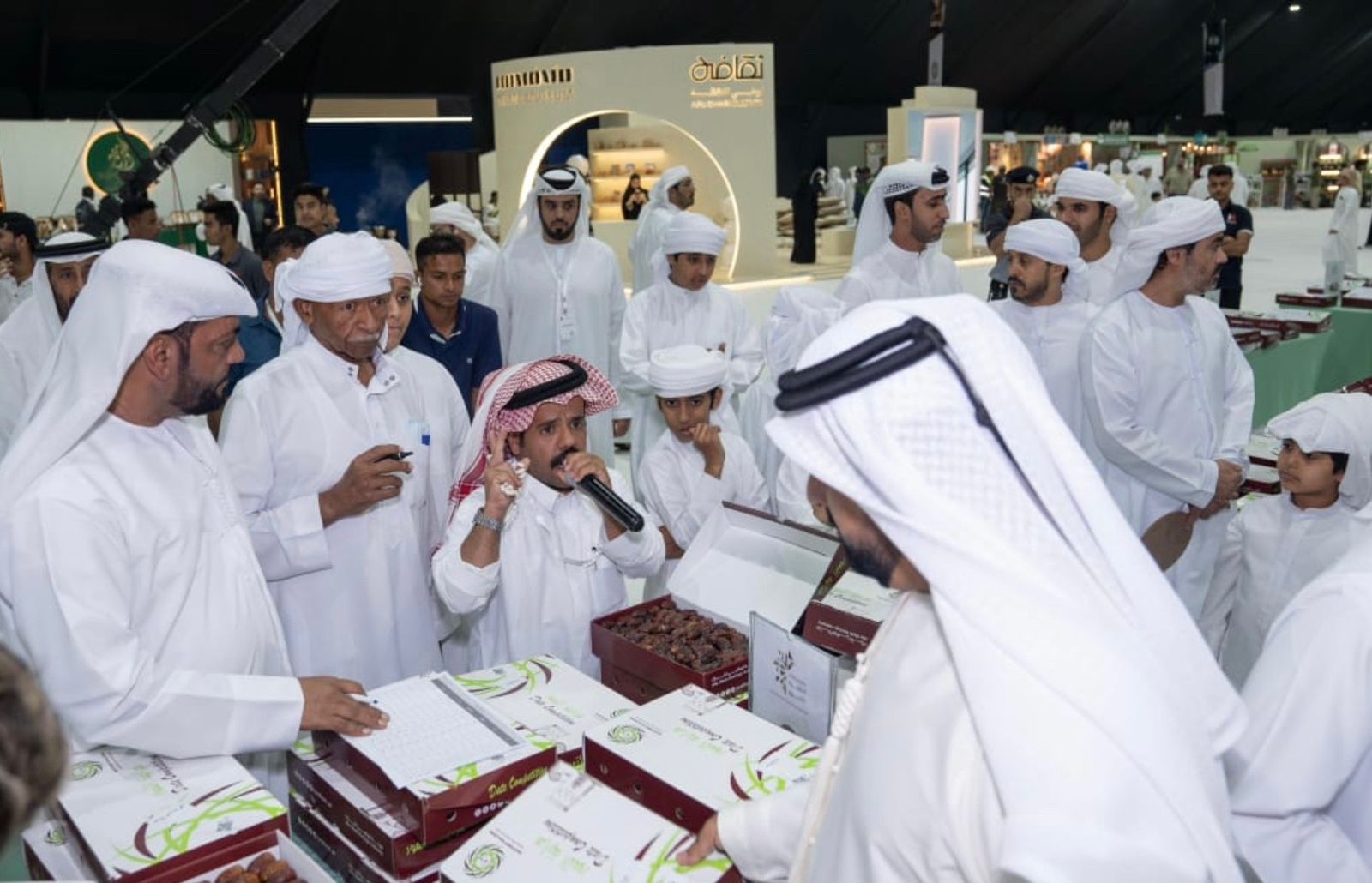 مهرجان ومزاد الظفرة للتمور يختتم دورته الرابعة بنجاح لافت ومشاركات قياسية