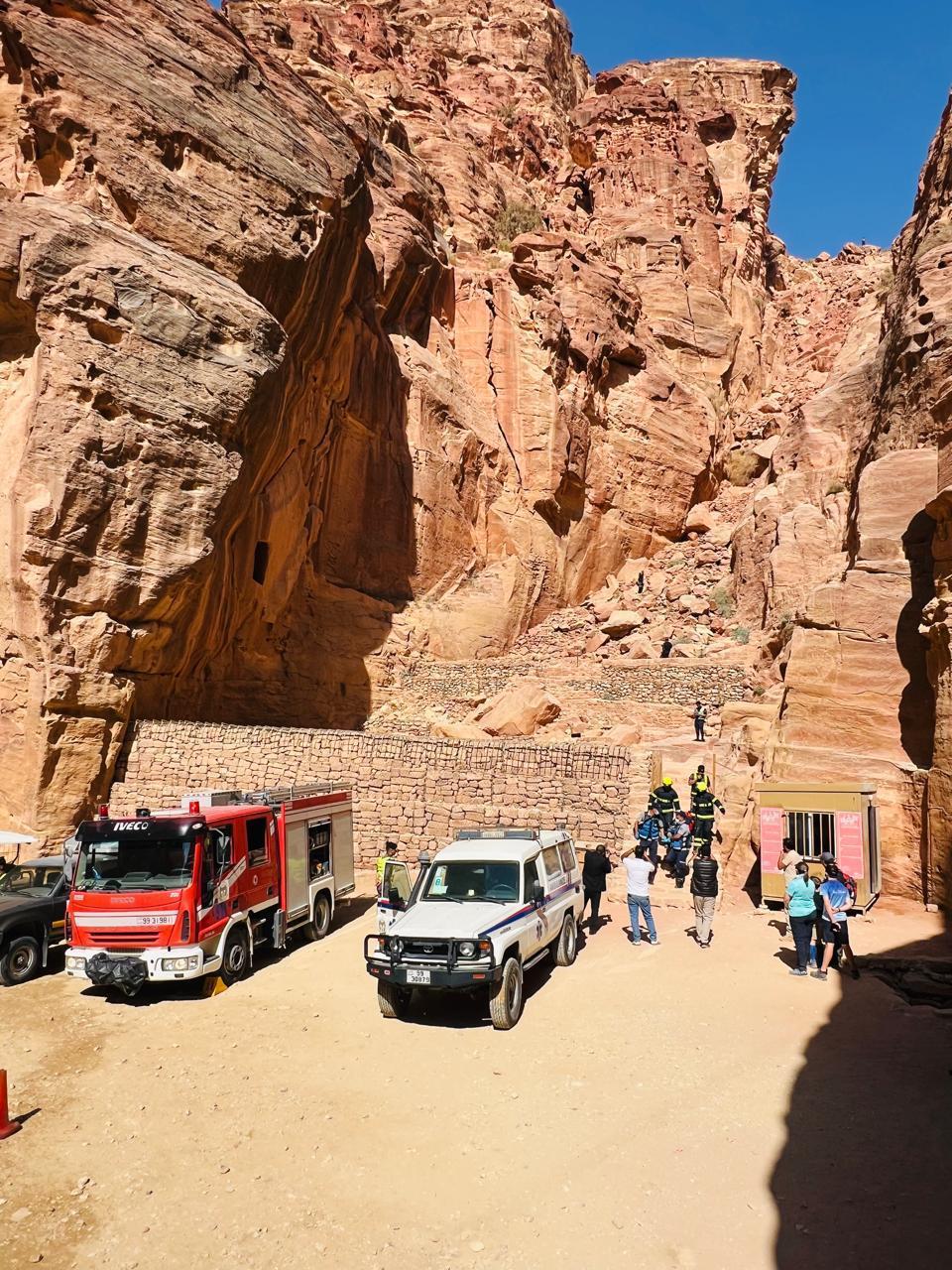 مديرية شرطة غرب معان تنفذ تمريناً بالتعاون مع سلطة إقليم البترا للتعامل مع السيول داخل الموقع الأثري