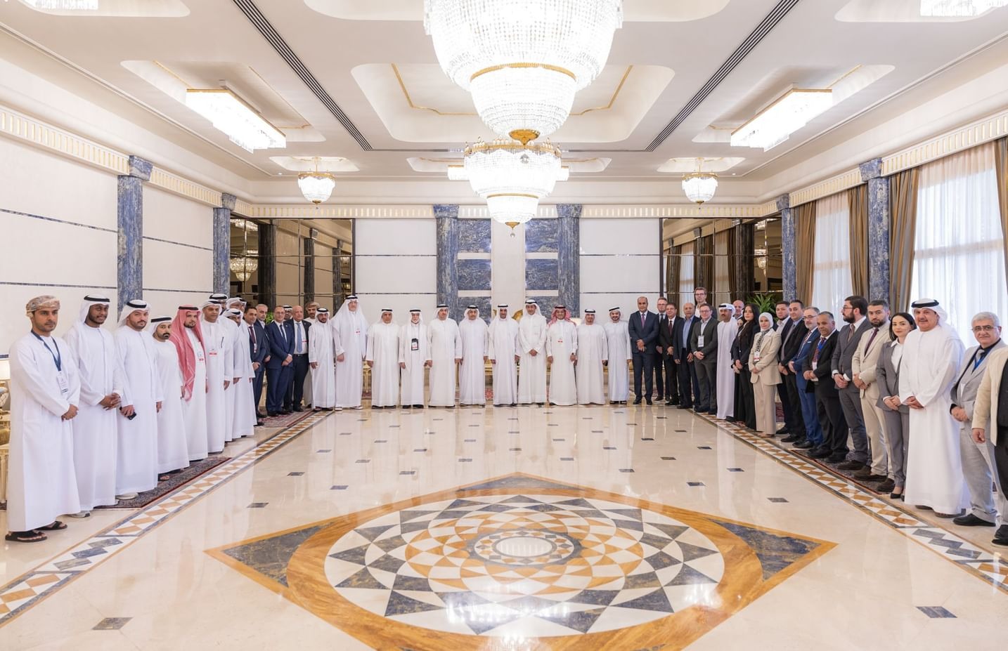 انطلاق أعمال مؤتمر الفجيرة الدولي العاشر للتعدين، بإمارة الفجيرة