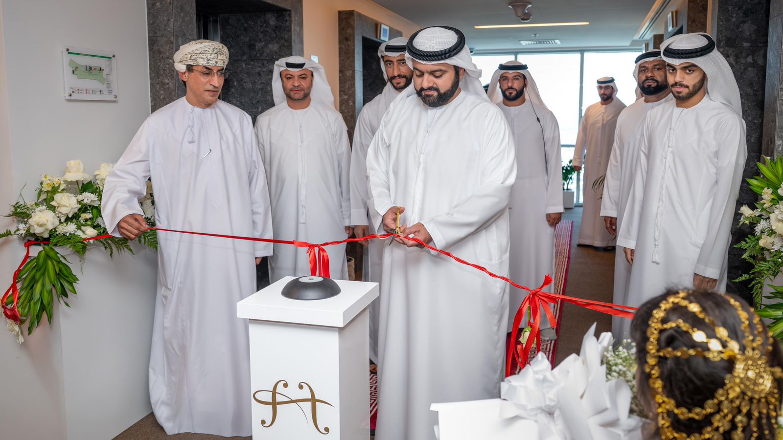 محمد الشرقي يفتتح مقر أوركسترا الفجيرة الفلهارمونية في الفجيرة