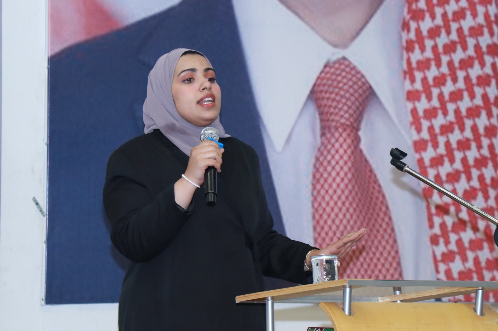 جامعة الحسين بن طلال تشارك بفعالية في أيام معان الثقافية 2025.