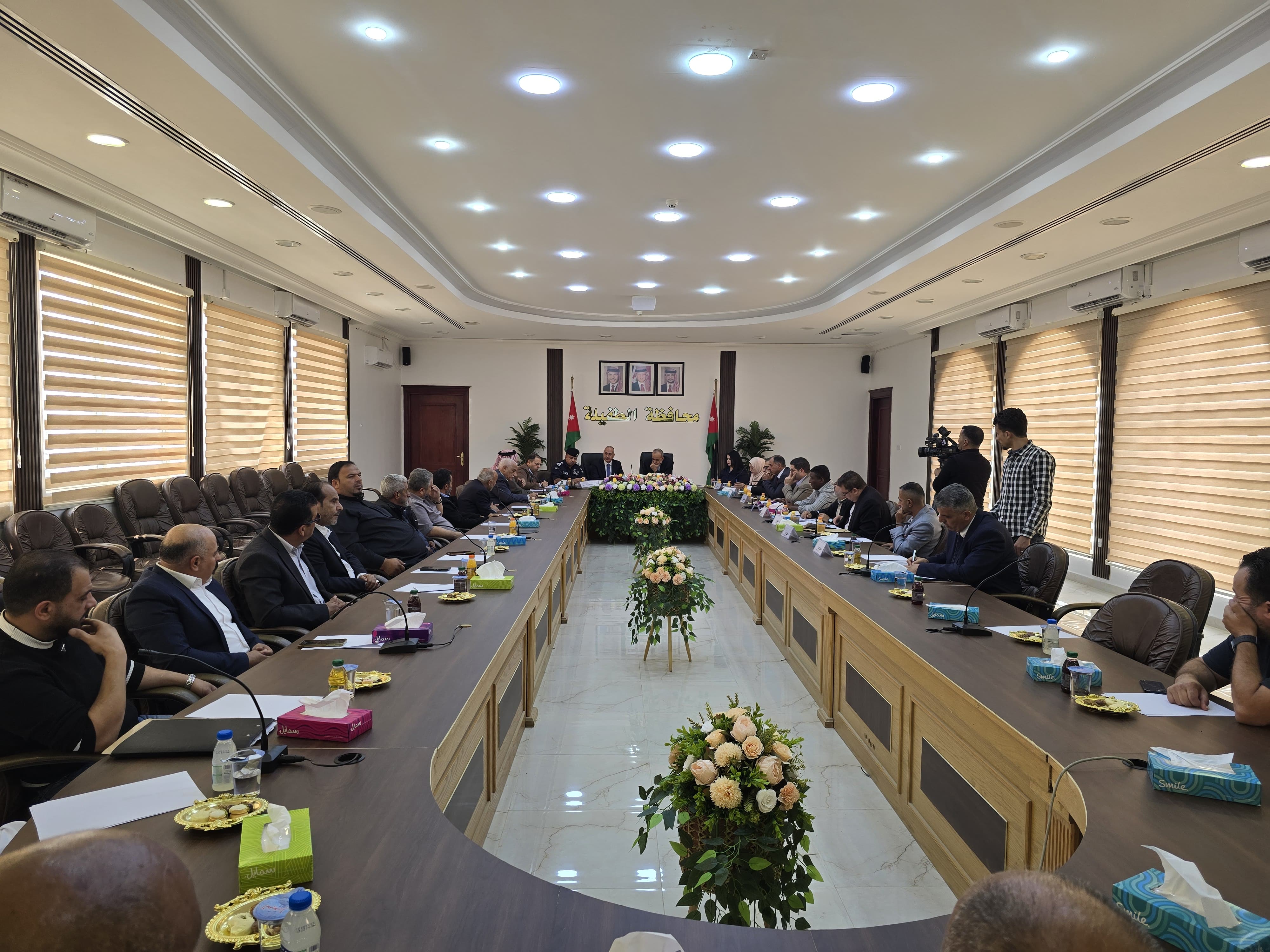 وزير السياحة والآثار: تطوير المنتج السياحي وتنمية السياحة في صلب خططنا لمحافظتي الطفيلة والكرك