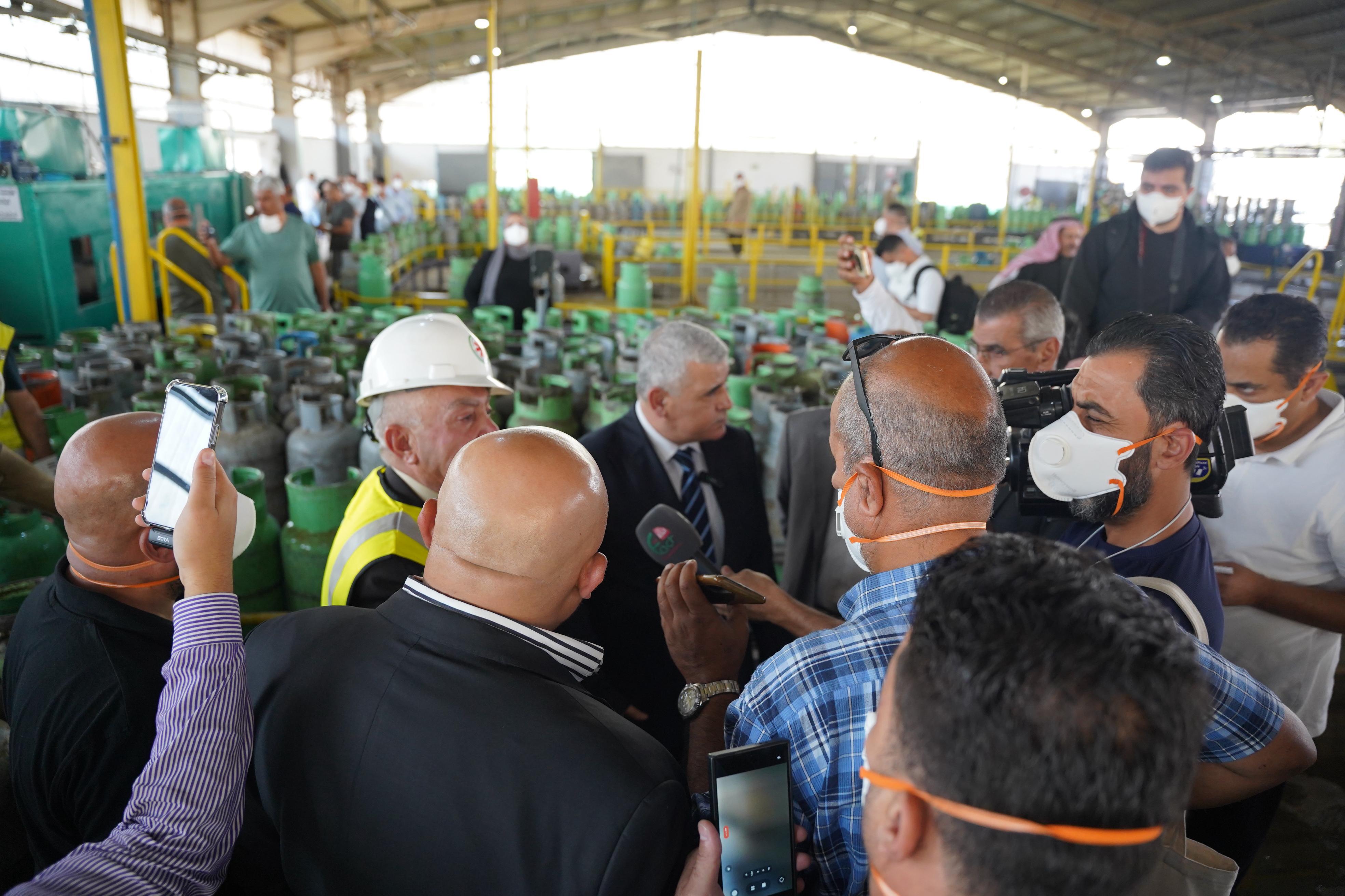 مصفاة البترول الأردنية تنظّم جولة إعلامية على محطة تعبئة غاز عمان- أبو علندا للاطلاع على عمليات التعبئة والتطوير