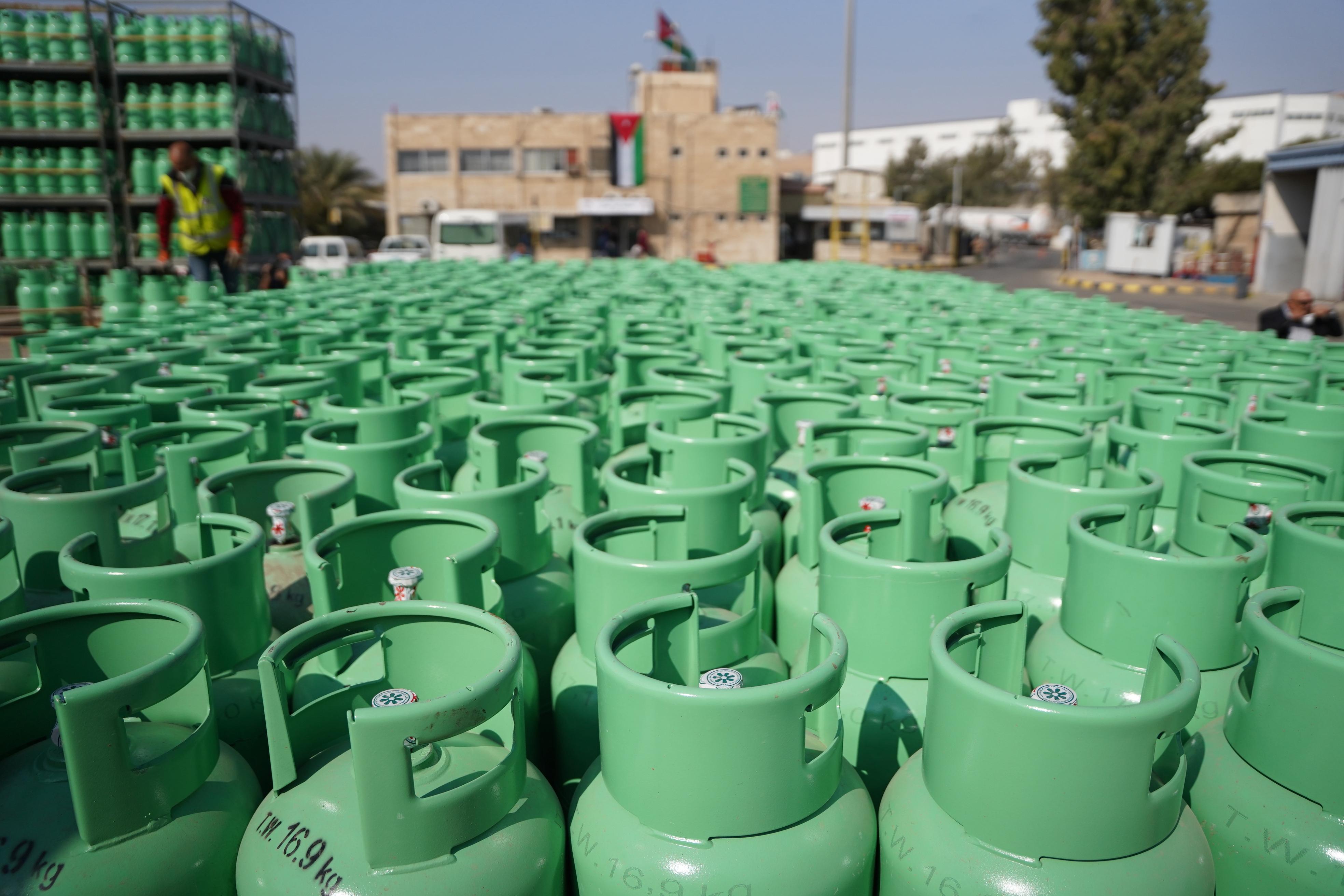 مصفاة البترول الأردنية تنظّم جولة إعلامية على محطة تعبئة غاز عمان- أبو علندا للاطلاع على عمليات التعبئة والتطوير