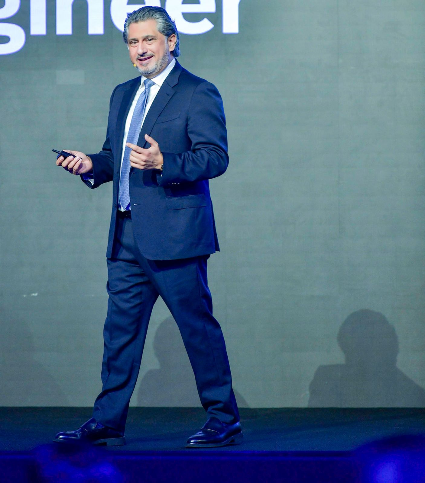 مسؤولون وقادة أعمال يجتمعون في قطر لصياغة أجندة الذكاء الاصطناعي للمؤسسات