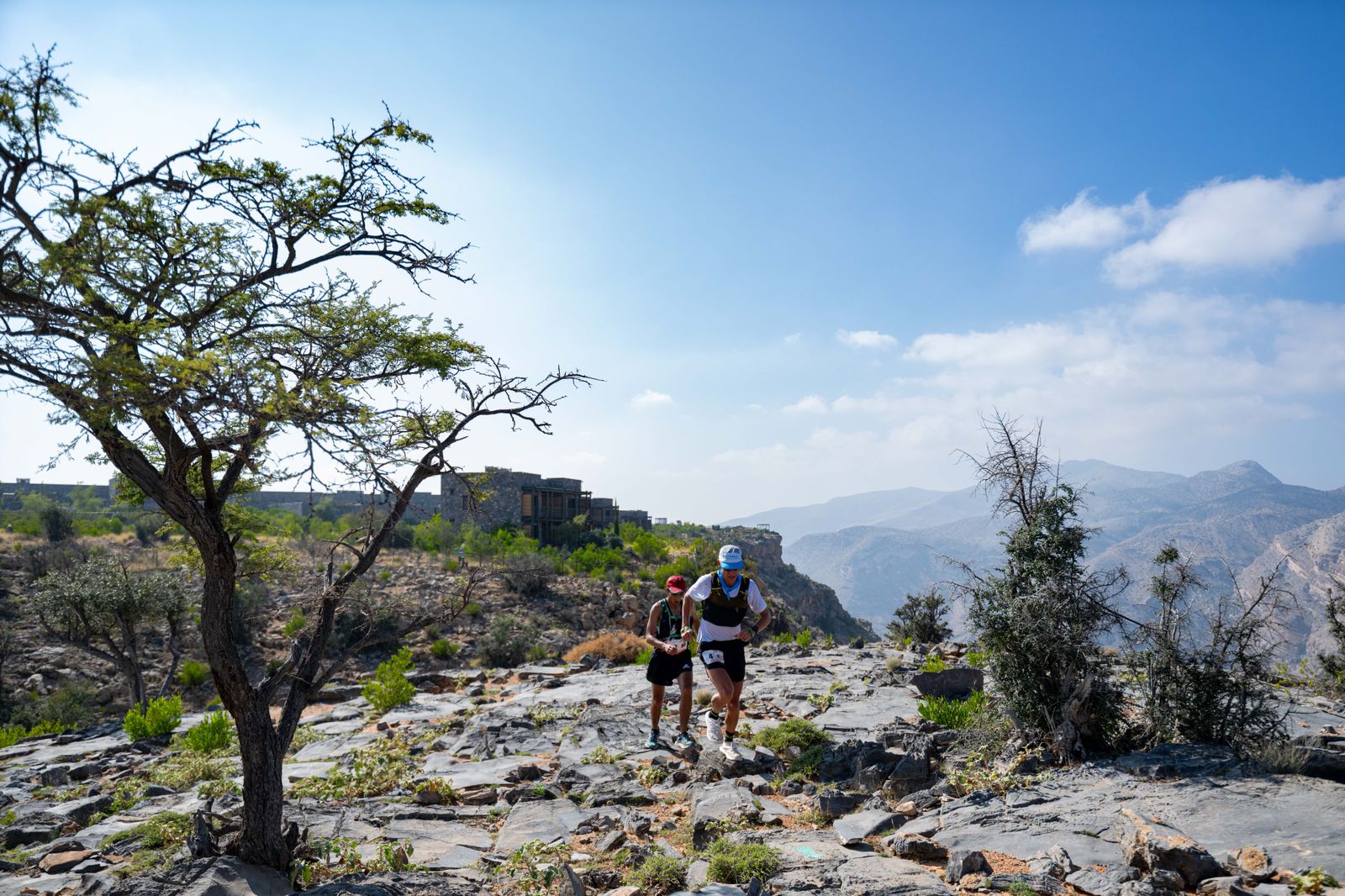 يعود سباق عمان من UTMB® إلى سلسلة UTMB® العالمية لعام 2026 - مع المجتمع والثقافة والتراث في قلبه