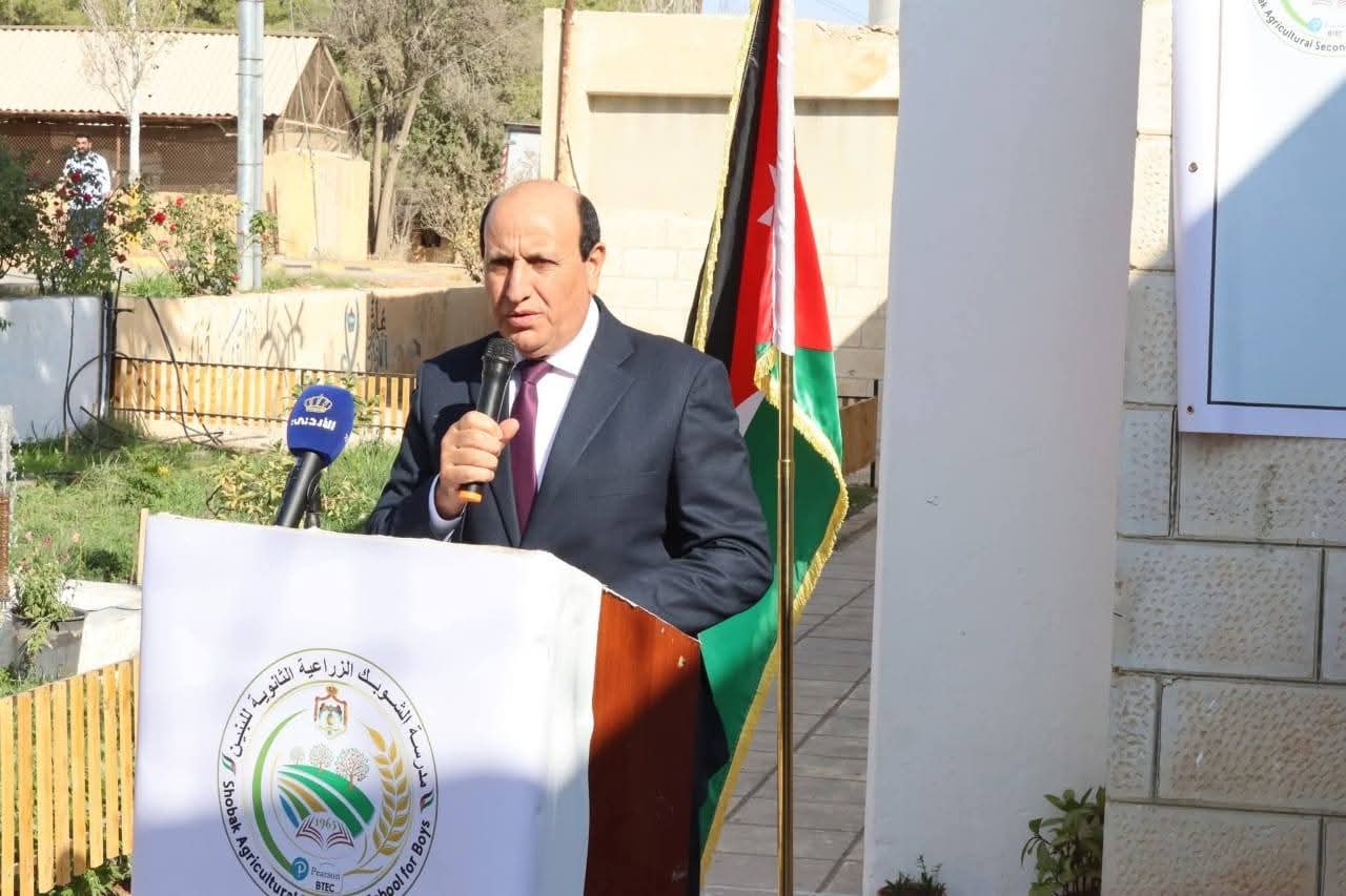 ضمن فعاليات الشوبك مدينة الثقافة لعام 2025 الرواشدة يفتتح المعرض الزراعي في مدرسة الشوبك الزراعية