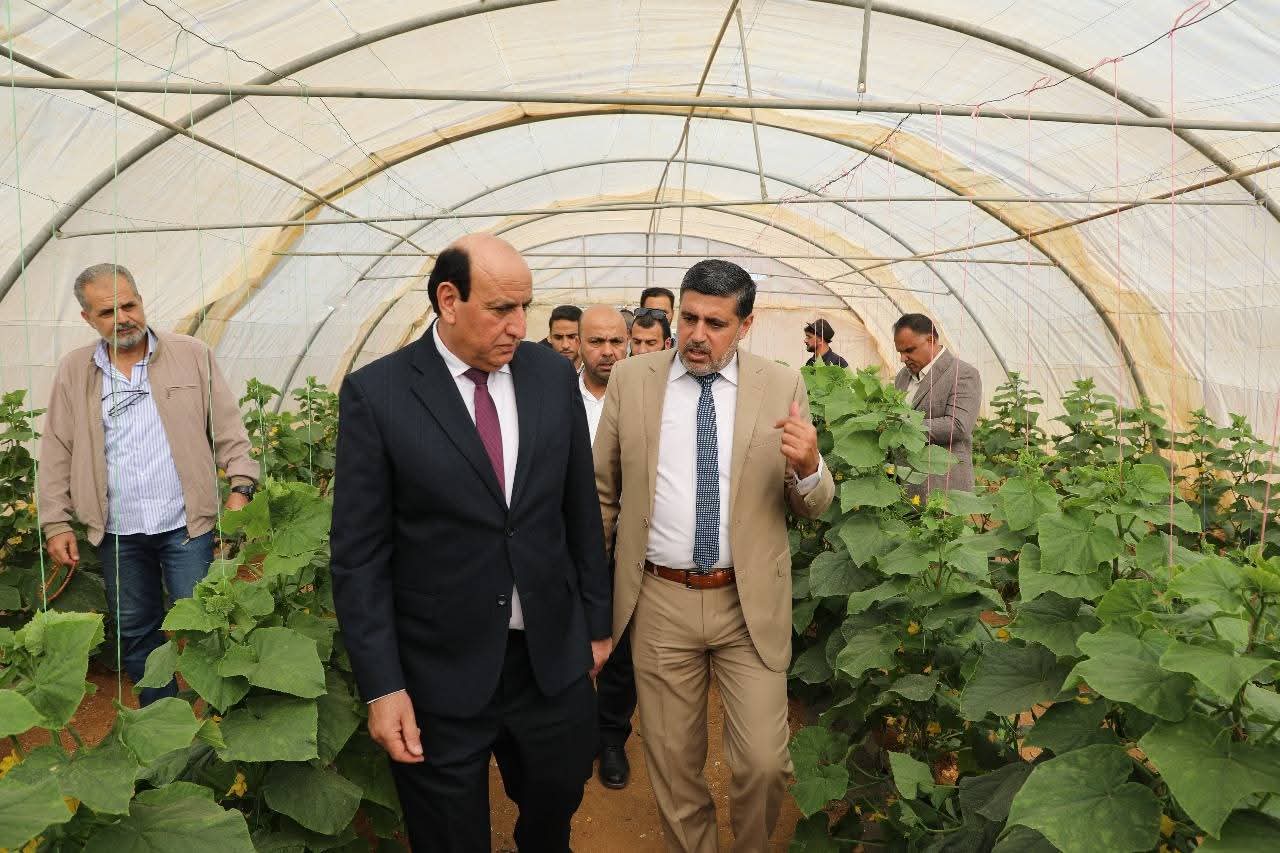 ضمن فعاليات الشوبك مدينة الثقافة لعام 2025 الرواشدة يفتتح المعرض الزراعي في مدرسة الشوبك الزراعية