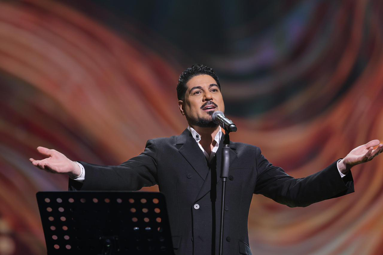 وليد الشامي يشعل مسرح محمد عبده في موسم الرياض  واغنية الرياض والحلّه تتصدر الترند