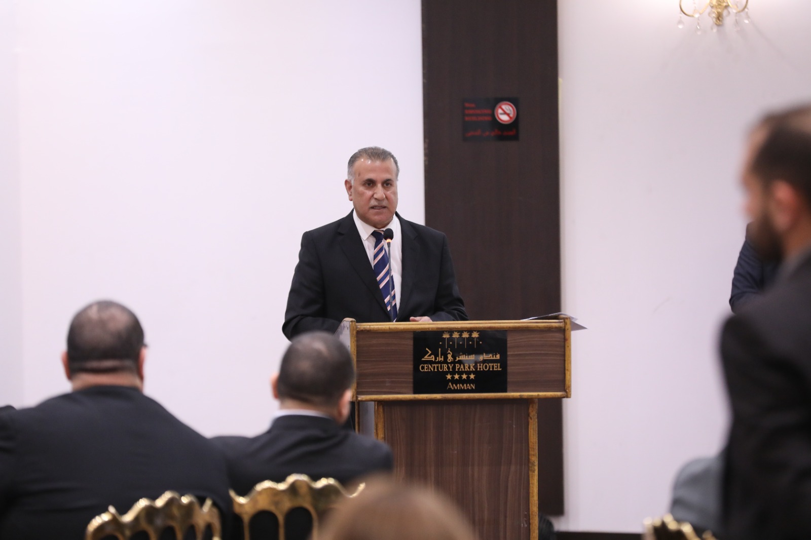 وزير السياحة والآثار يستعرض الإطار العام لإستراتيجية السياحة في الأردن للأعوام 2026-2029