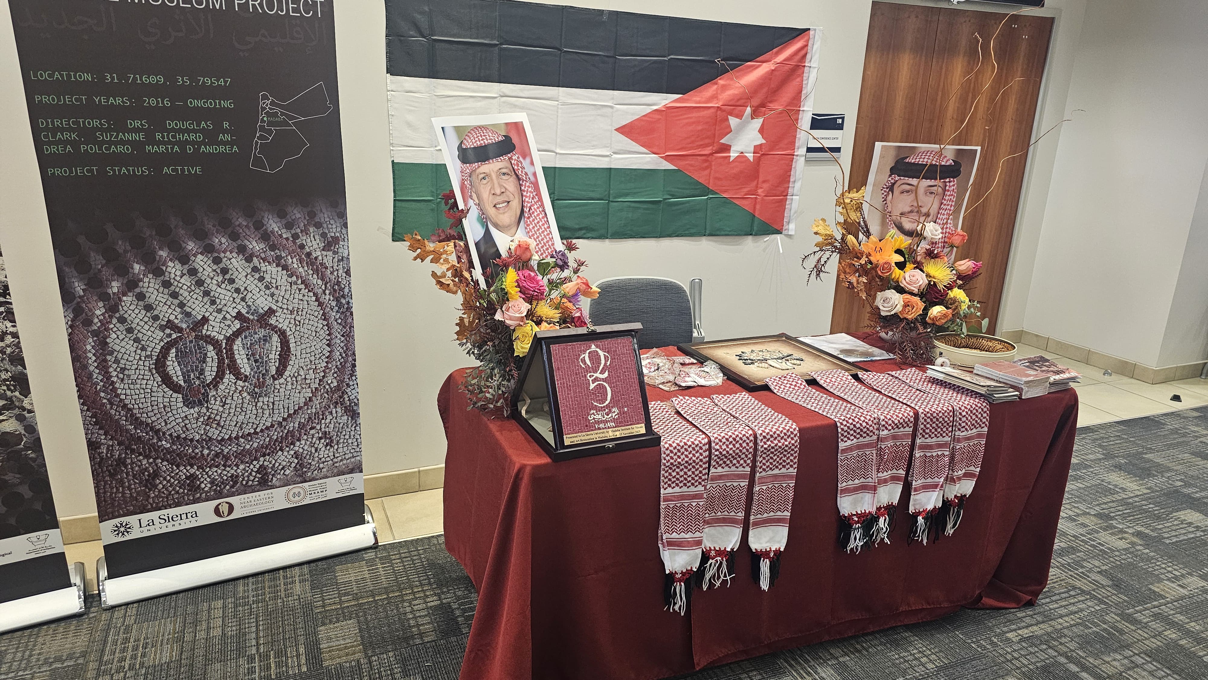 وفد أردني يمثل جميع أطياف مأدبا يشارك في مؤتمر Archaeology Discovery Weekend في جامعة لاسييرا بولاية كاليفورنيا