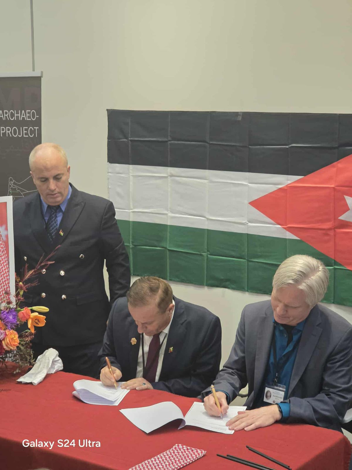  كاليفورنيا.. الأردن يرسخ ريادة المرأة حامية للتراث