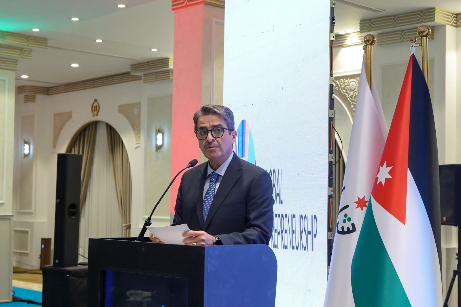 احتفالا بأسبوع الريادة العالمي  وزير الشباب يرعى فعاليات ملتقى ريادة الأعمال