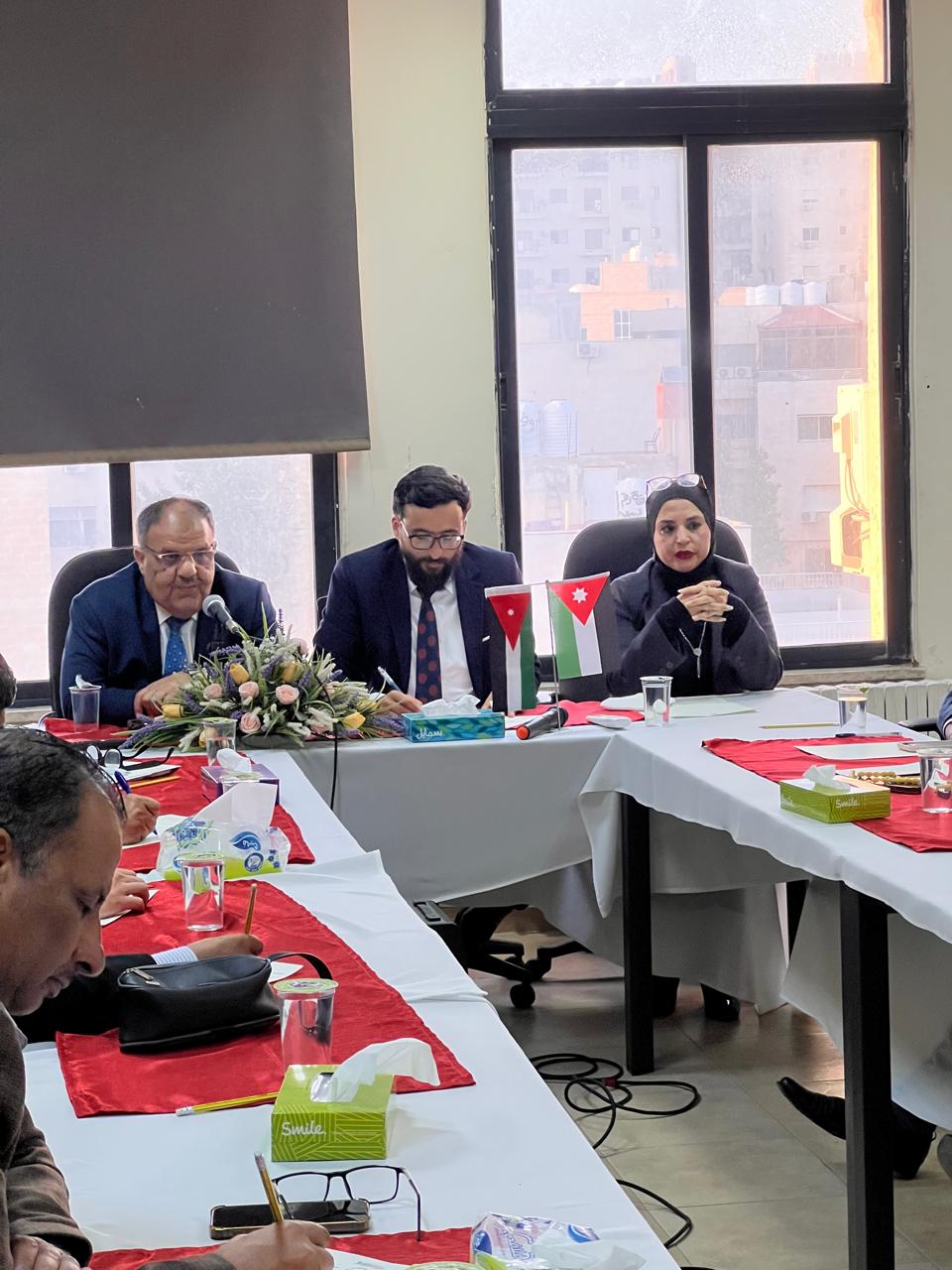 النائب السابق رهق الزواهرة : ضرورة دعم دور المرأة والشباب في الحياة السياسية بما يتوافق مع تطلعات جلالة الملك 